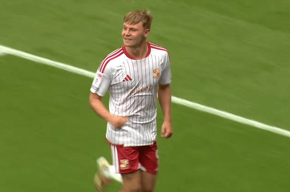 Glatzel goal celebration cardiff