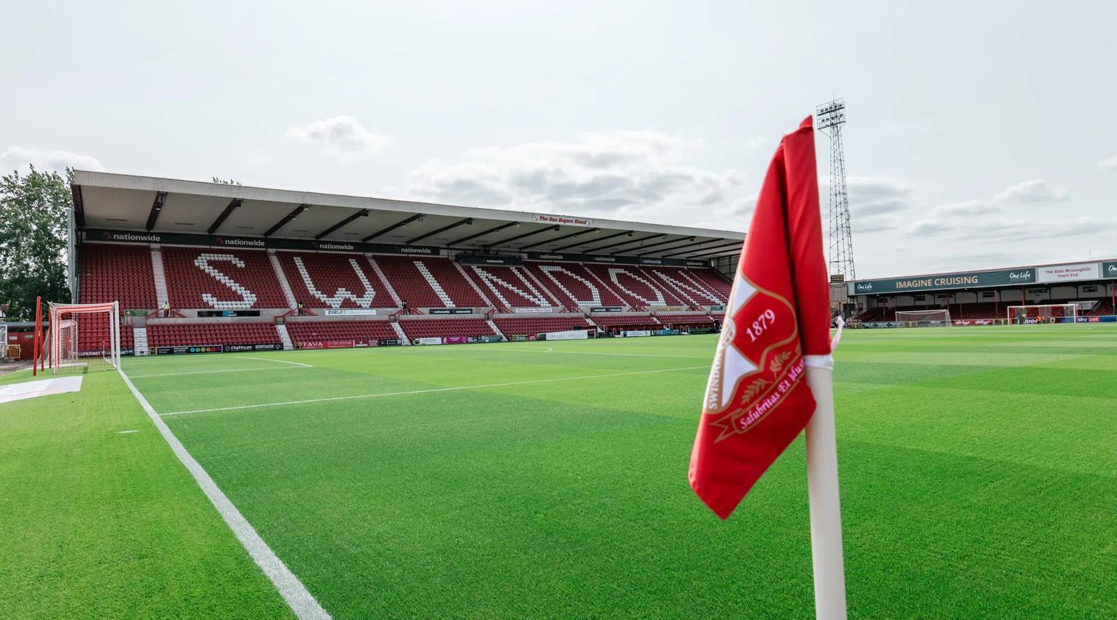 County ground corner flag 2