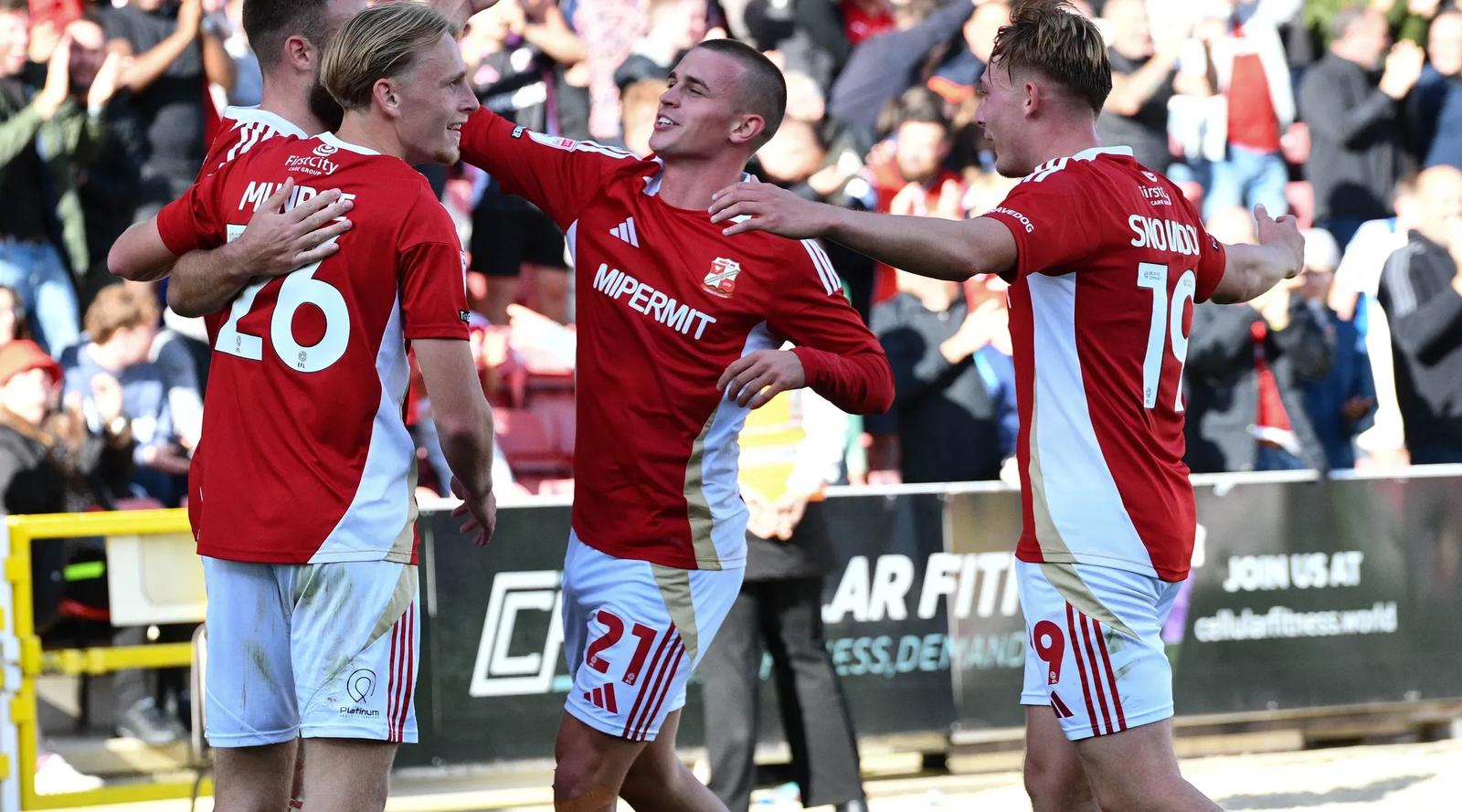Swindon town cele f23